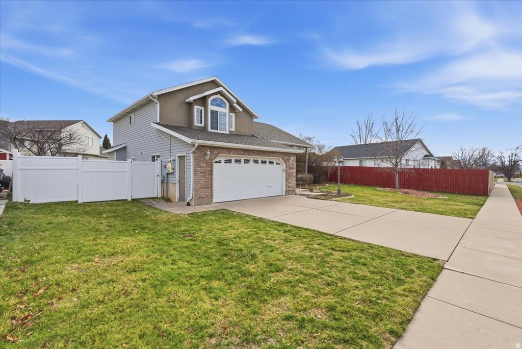 Photo of 2757 W SANDI DR, Layton, UT 84041 (MLS # 2130192)