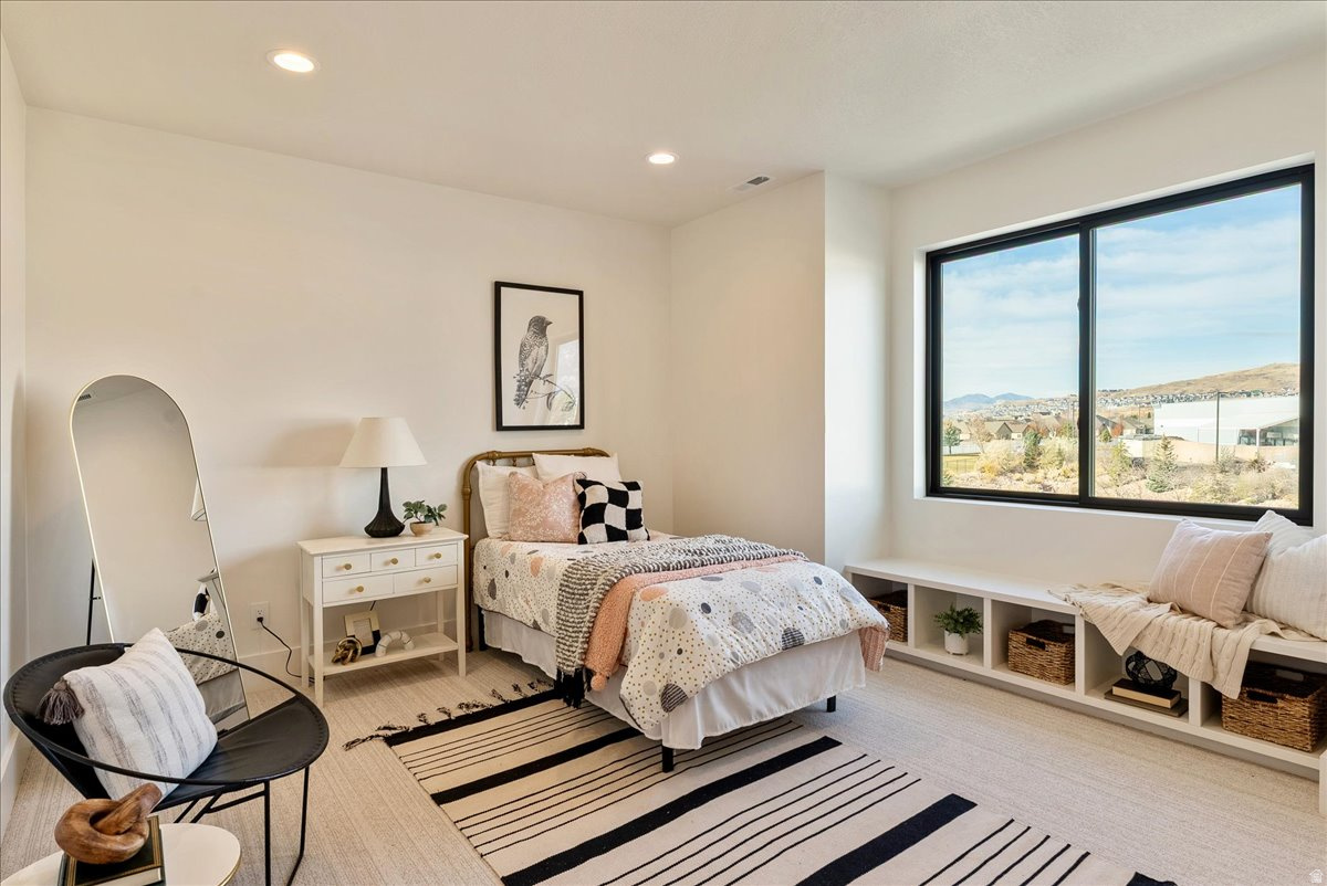 CENTER POINTE TOWNHOMES - Residential