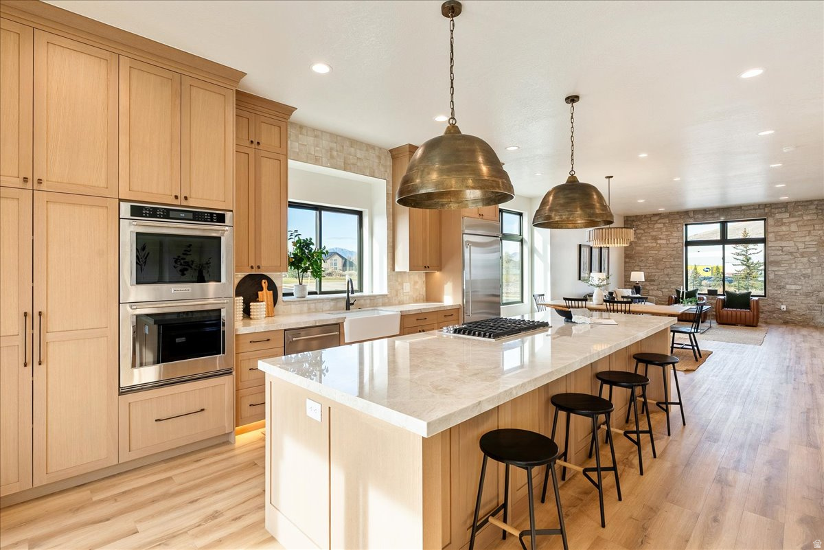 CENTER POINTE TOWNHOMES - Residential