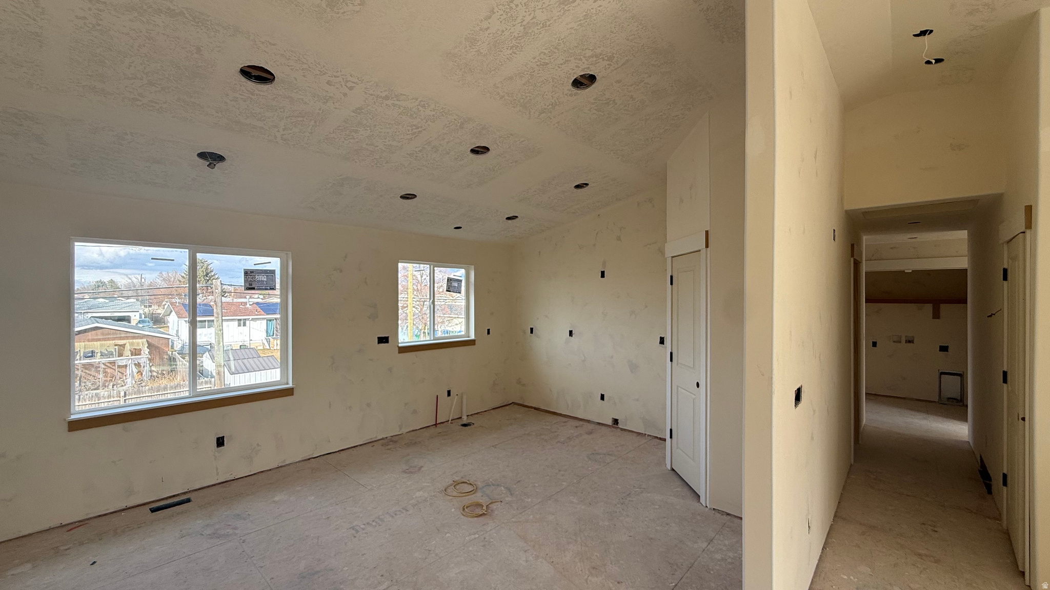 LLOYD ESTATES - Residential