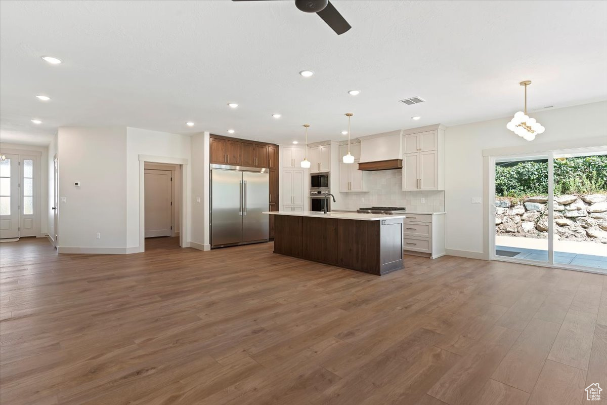 COTTRELL HILLS - Residential
