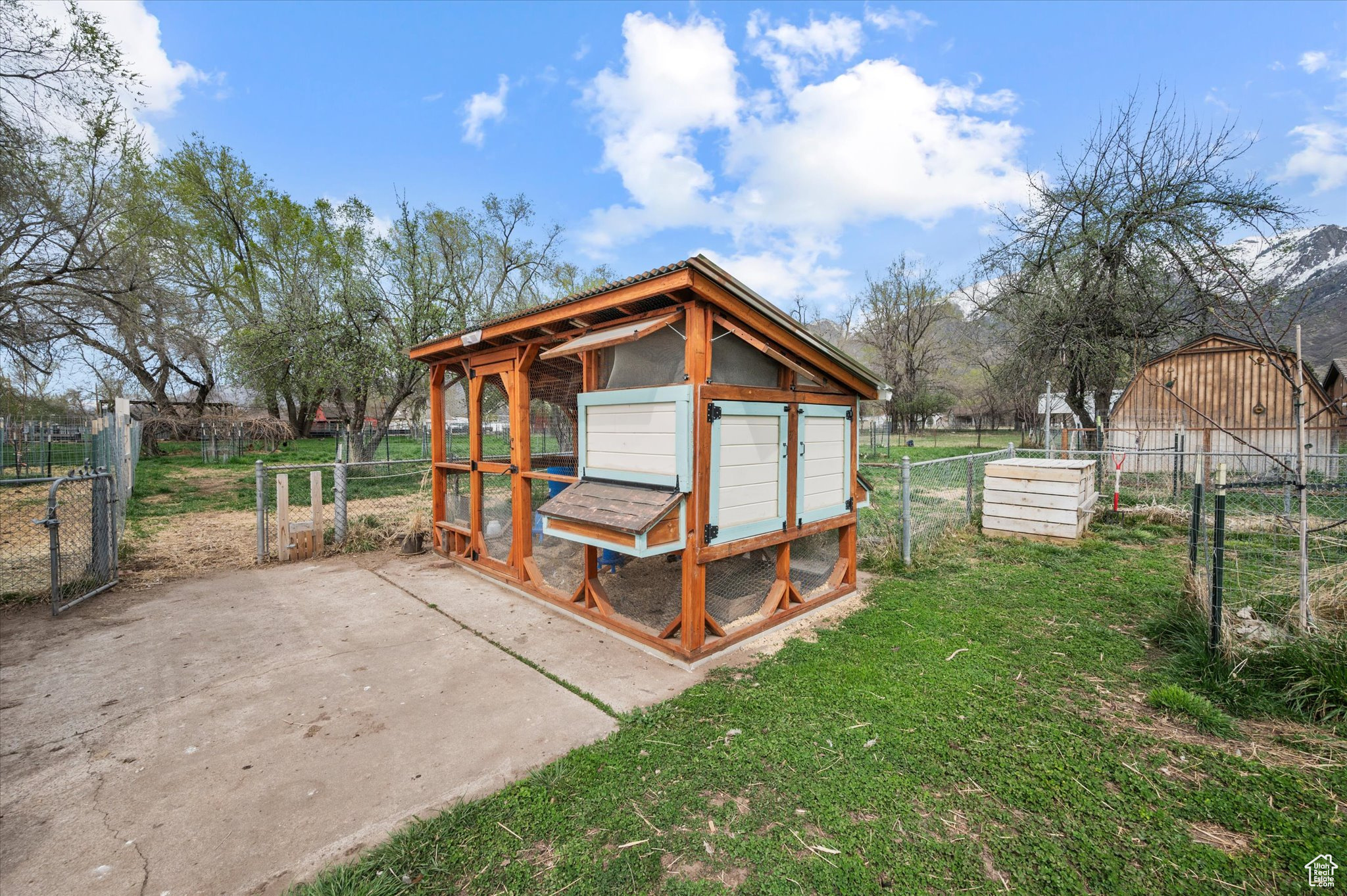 1308 Gilman Dr, Layton, Utah image 35