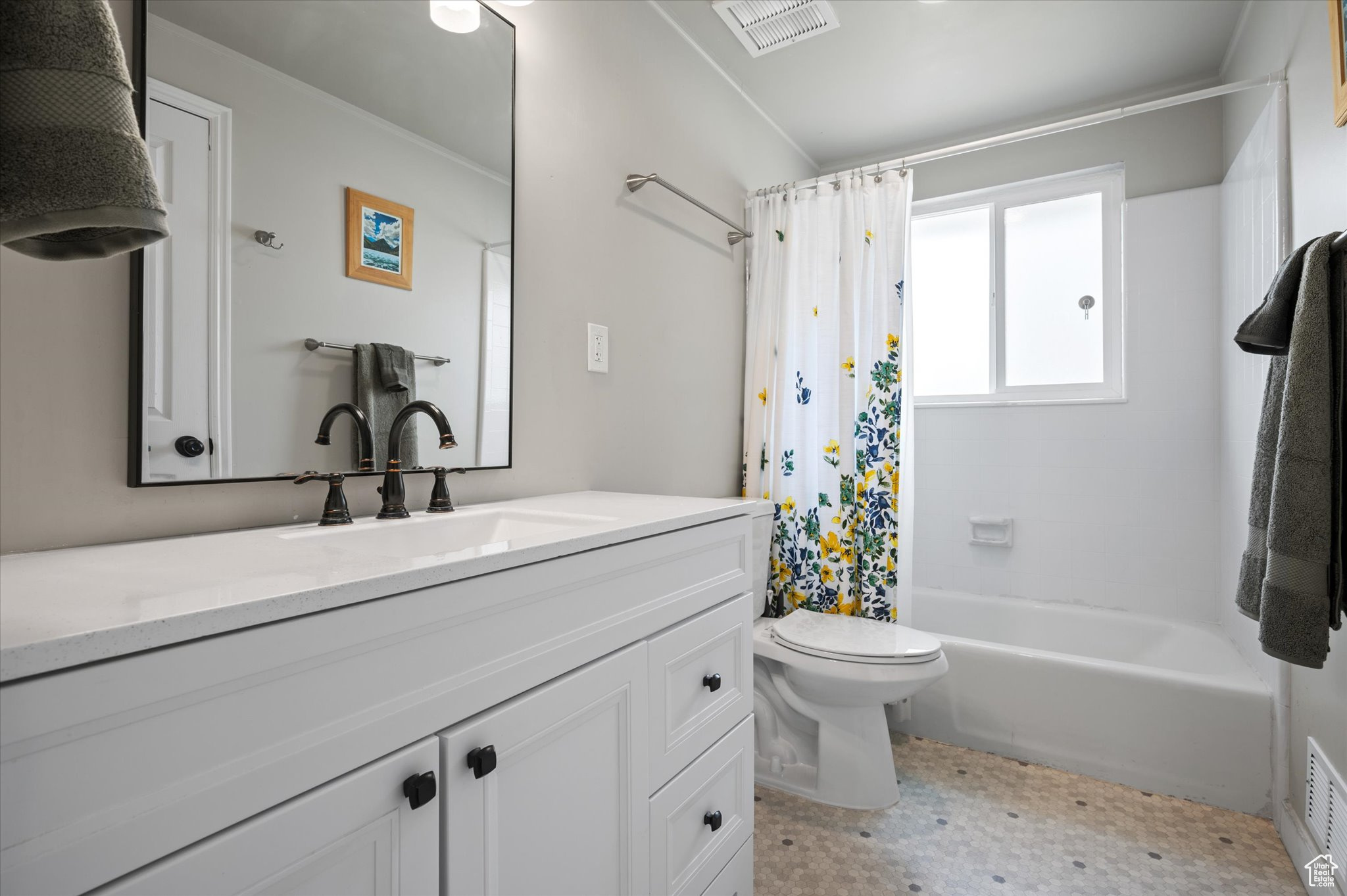 1308 Gilman Dr, Layton, Utah image 9