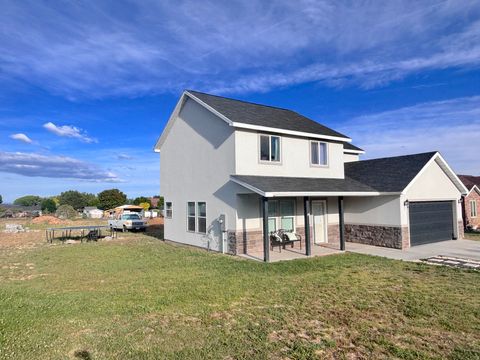 Tiny photo for 914 N 240 W, Blanding, UT 84511 (MLS # 2159156)