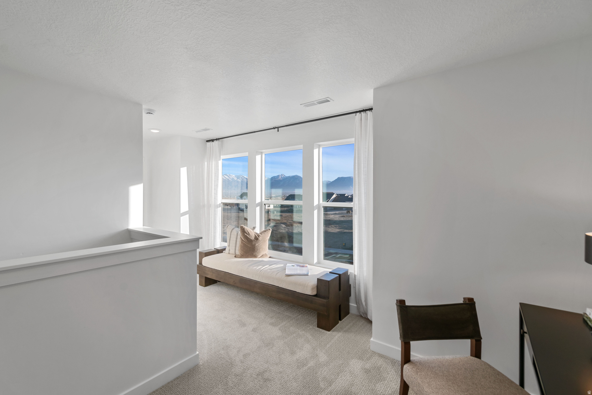 BEACON POINTE - Residential