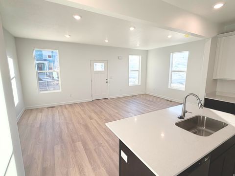 Tiny photo for 871 S MATHILDA DR, Saratoga Springs, UT 84045 (MLS # 2132234)