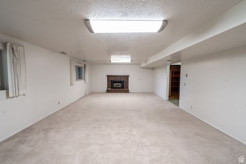 Tiny photo for 731 W 3750 N, Pleasant View, UT 84414 (MLS # 2104587)