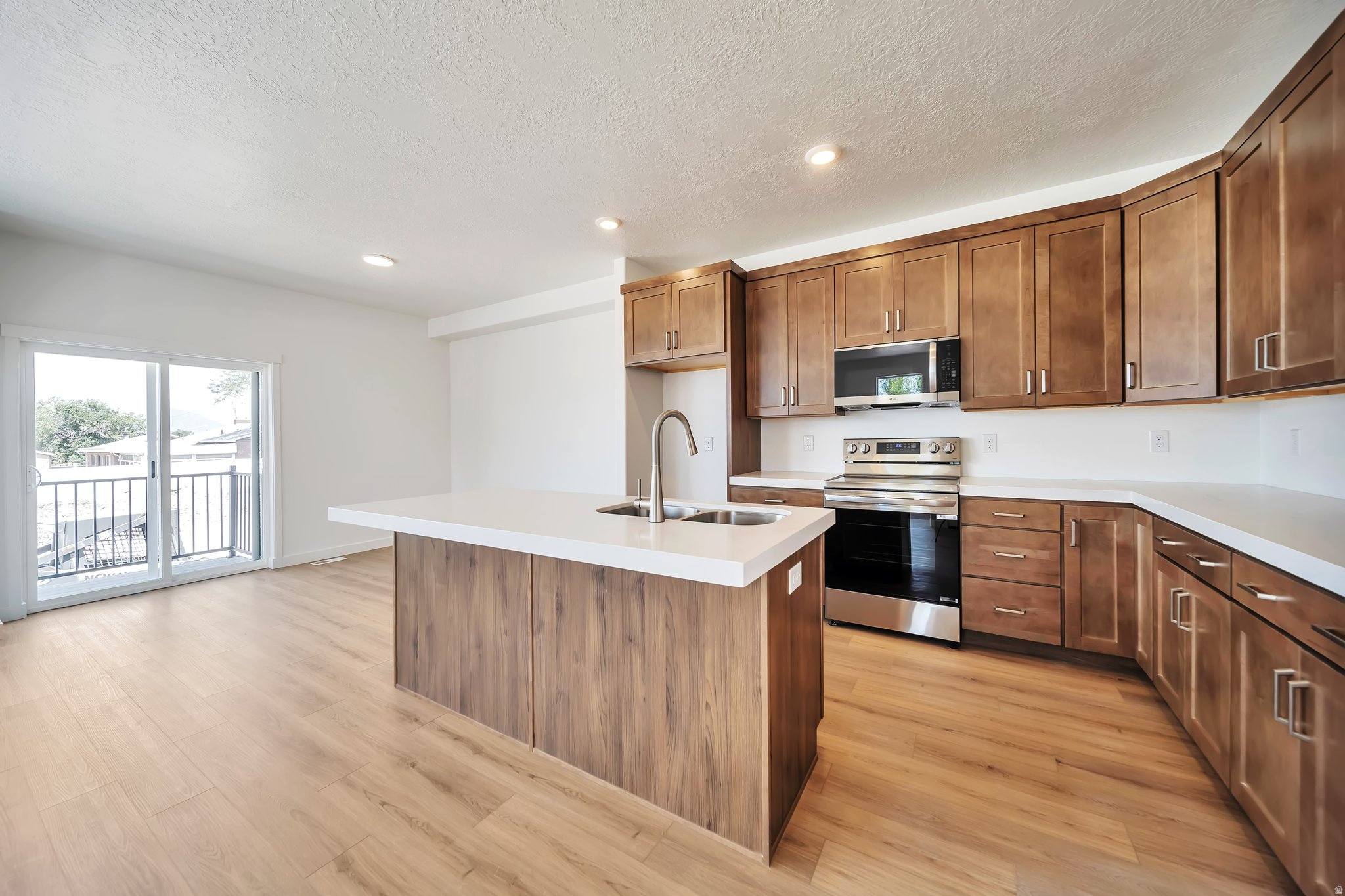 CYPRESS COVE - Residential