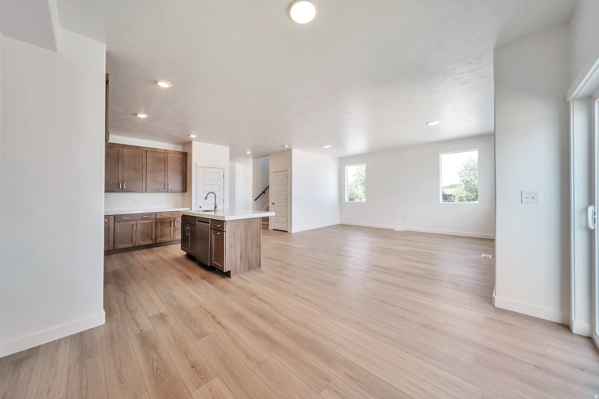 CYPRESS COVE - Residential