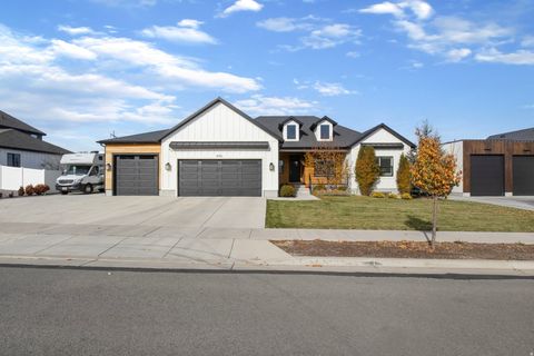 Tiny photo for 4056 W SULLIVAN RD S, Riverton, UT 84096 (MLS # 2122323)
