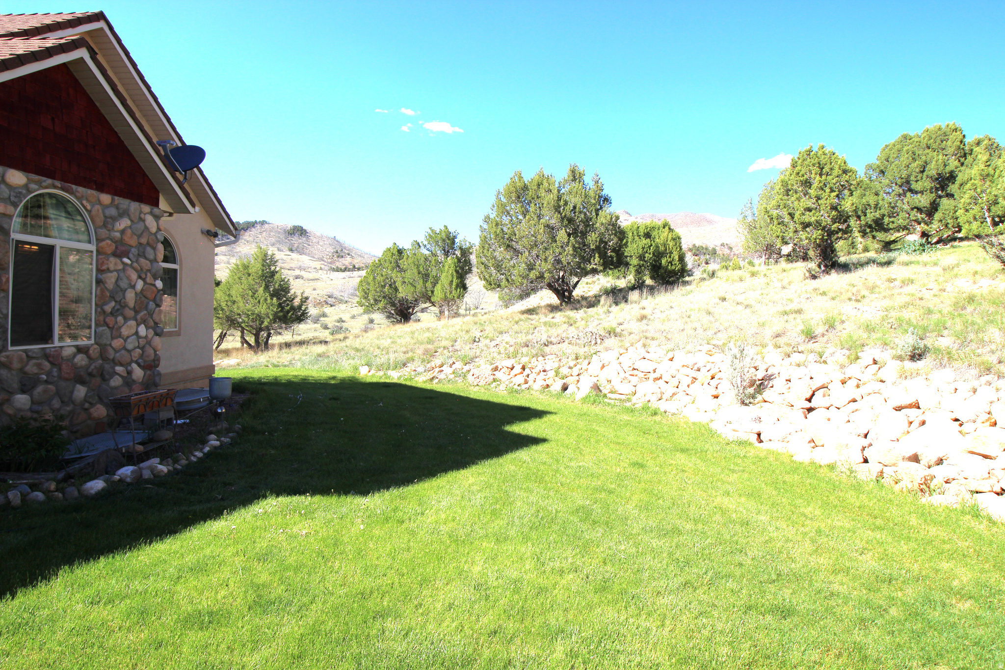 EAGLE'S LANDING - Residential