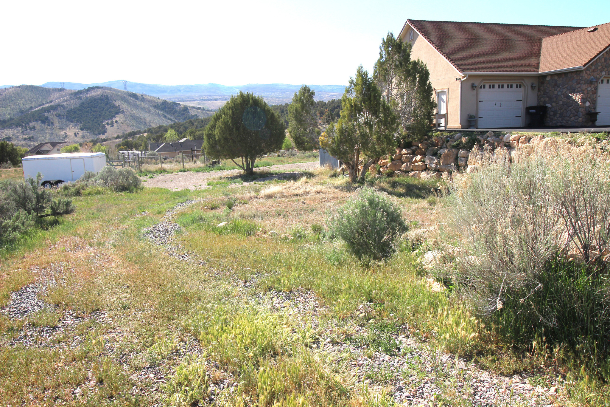 EAGLE'S LANDING - Residential