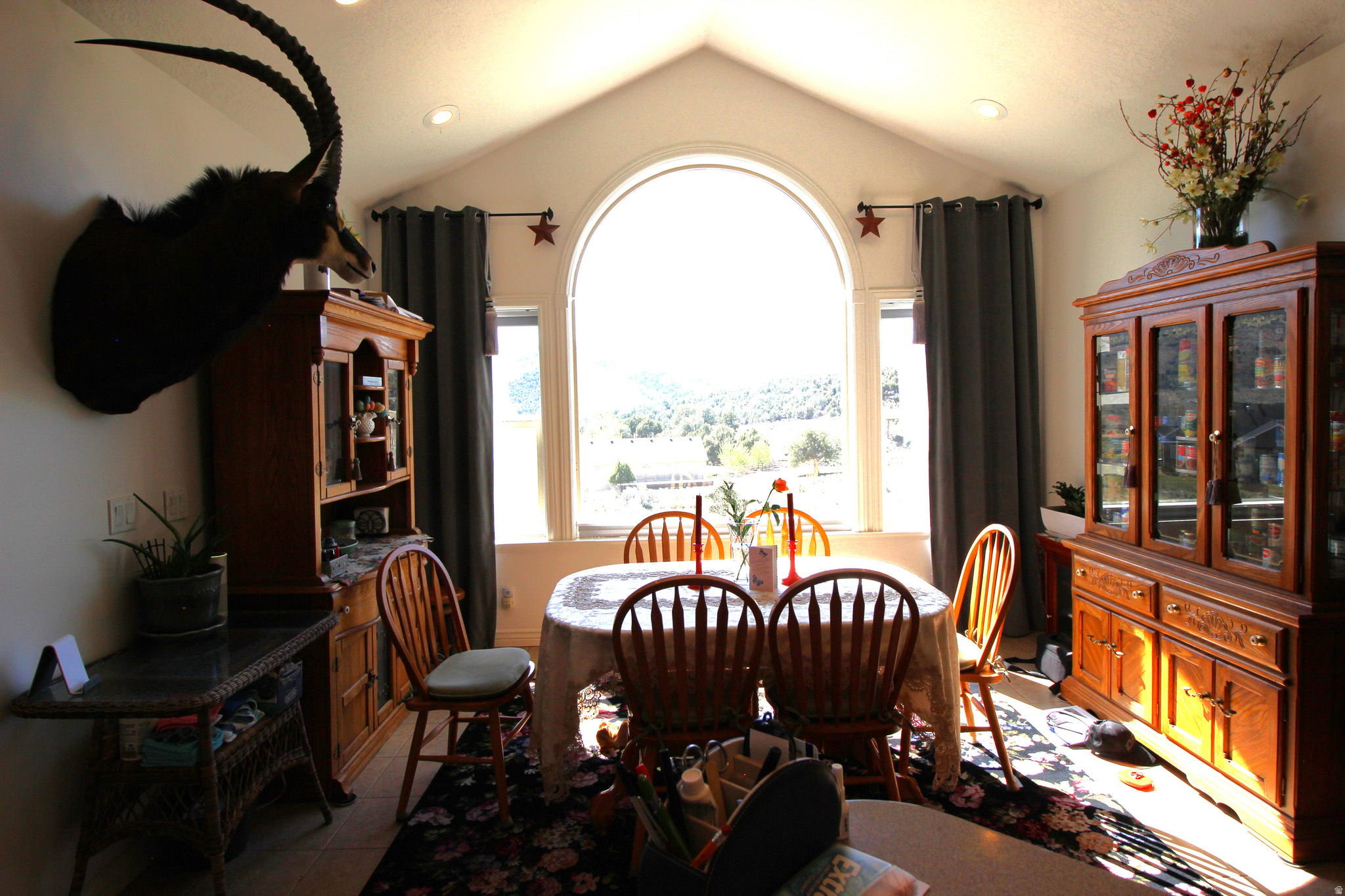 EAGLE'S LANDING - Residential
