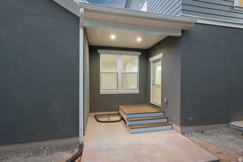 DAYBREAK - Residential Income