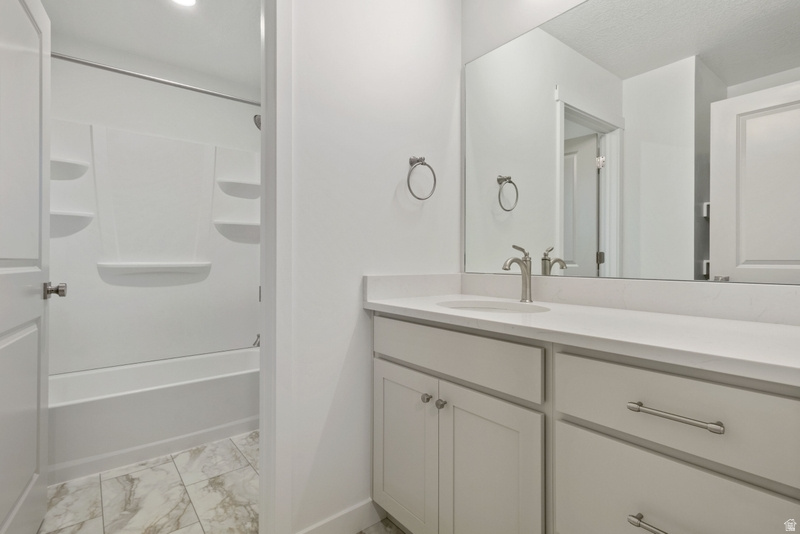 DAYBREAK - Residential Income