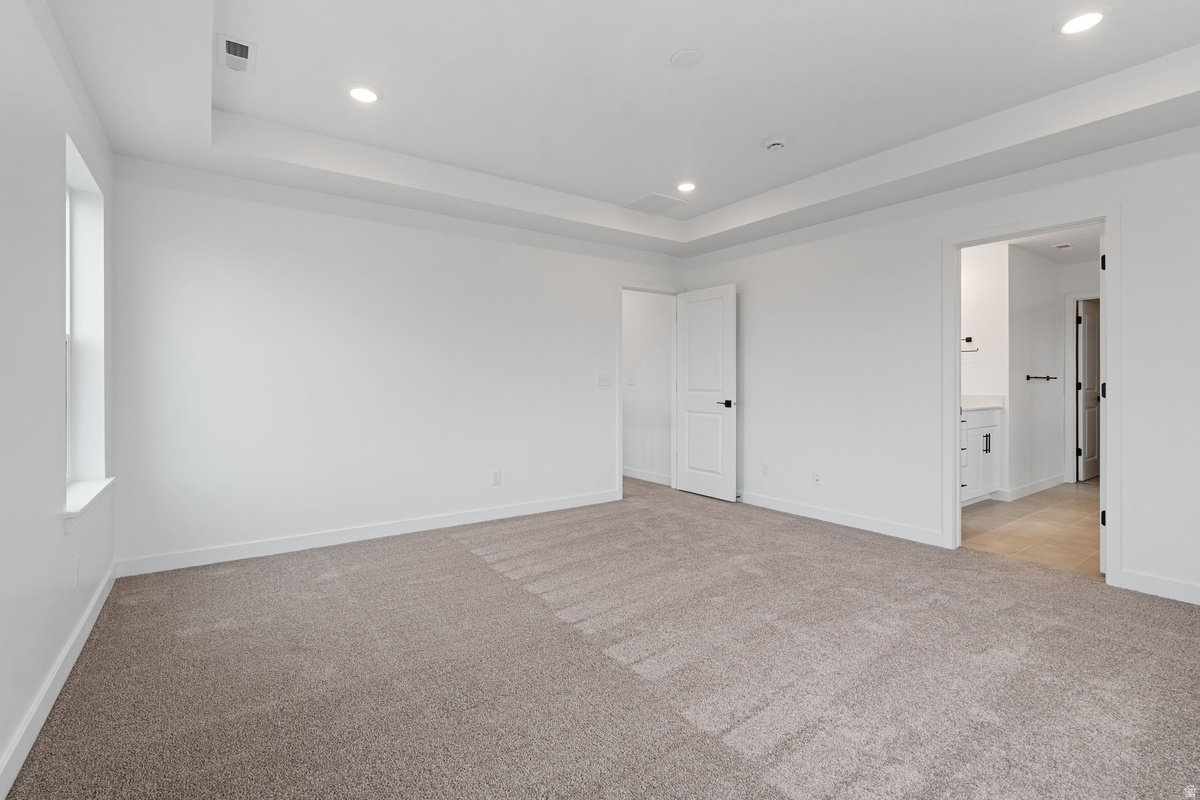 PONY EXPRESS ESTATES - Residential