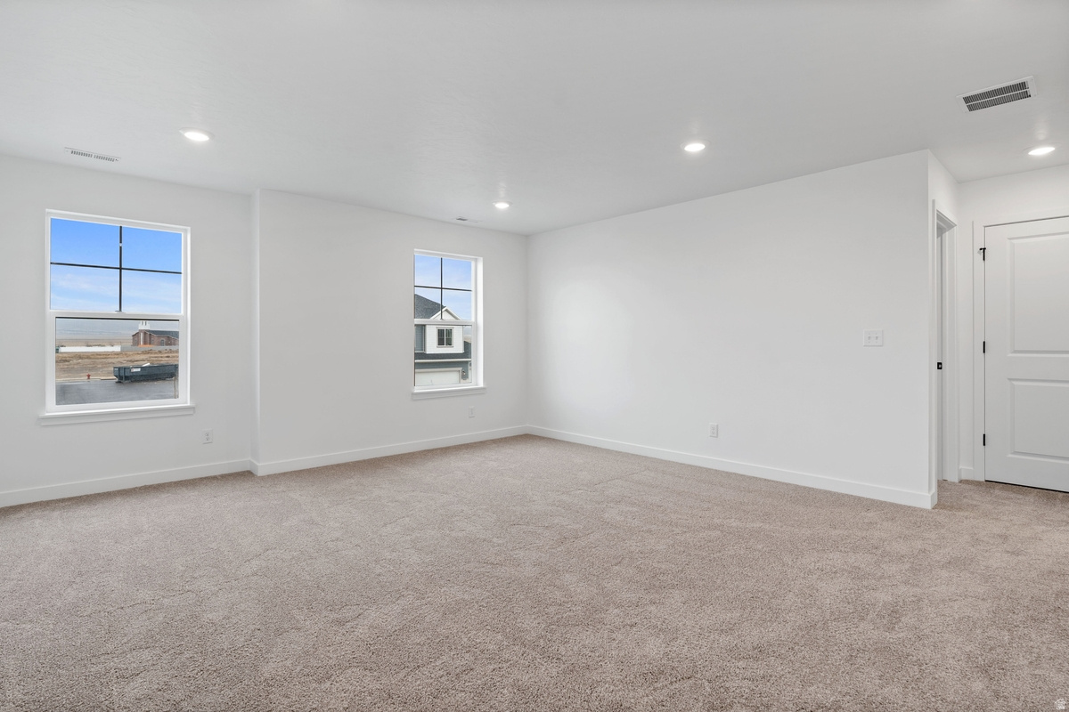 PONY EXPRESS ESTATES - Residential