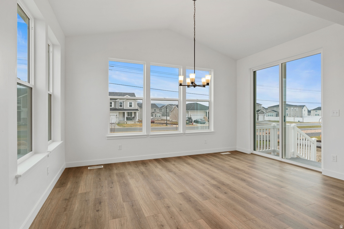 PONY EXPRESS ESTATES - Residential