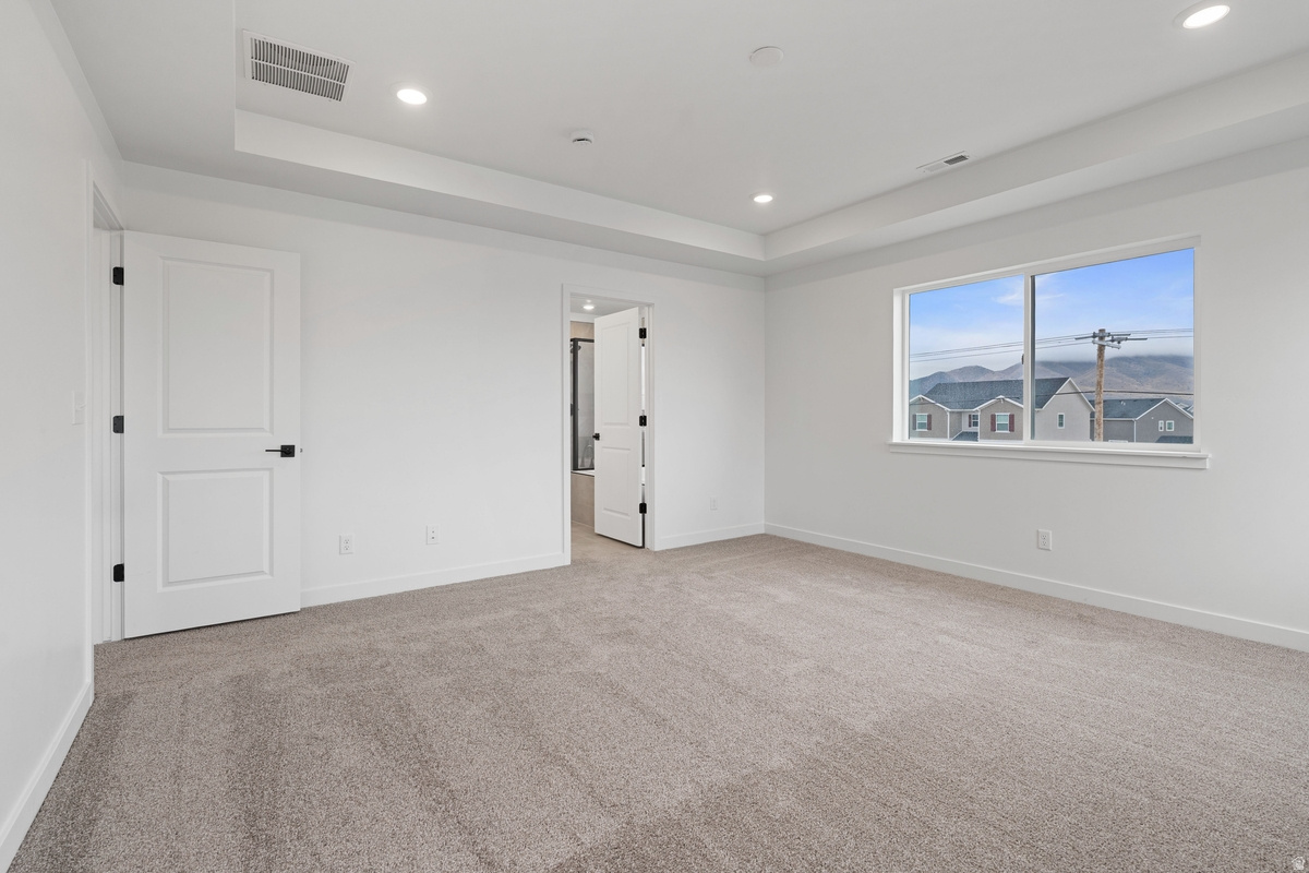 PONY EXPRESS ESTATES - Residential