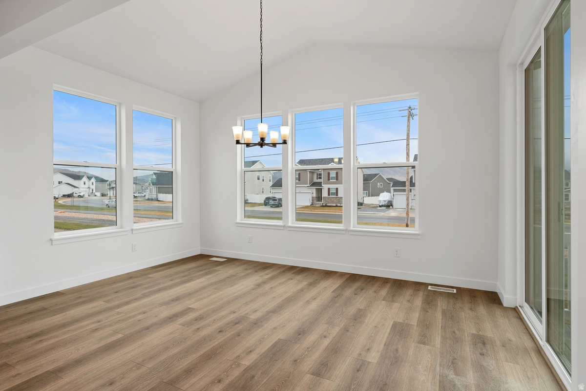 PONY EXPRESS ESTATES - Residential