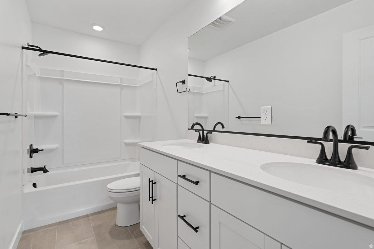 PONY EXPRESS ESTATES - Residential