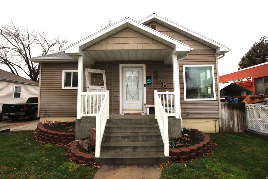 Photo of 368 S TREMONT ST, Tremonton, UT 84337 (MLS # 2128709)