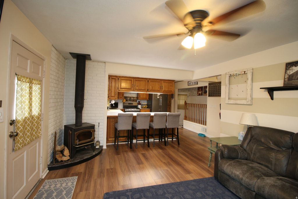 Photo of 368 S TREMONT ST, Tremonton, UT 84337 (MLS # 2128709)