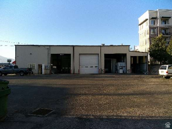 TATE - Commercial Sale