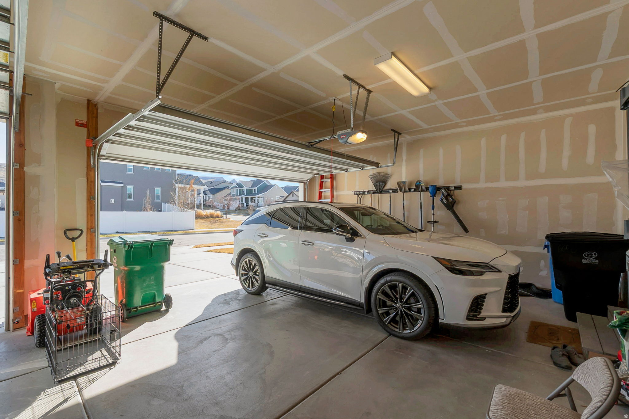 DESERT CREEK PUD - Residential