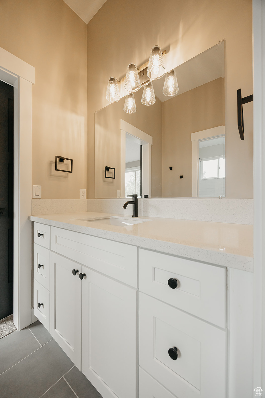 JORDAN MEADOW ESTATES - Residential