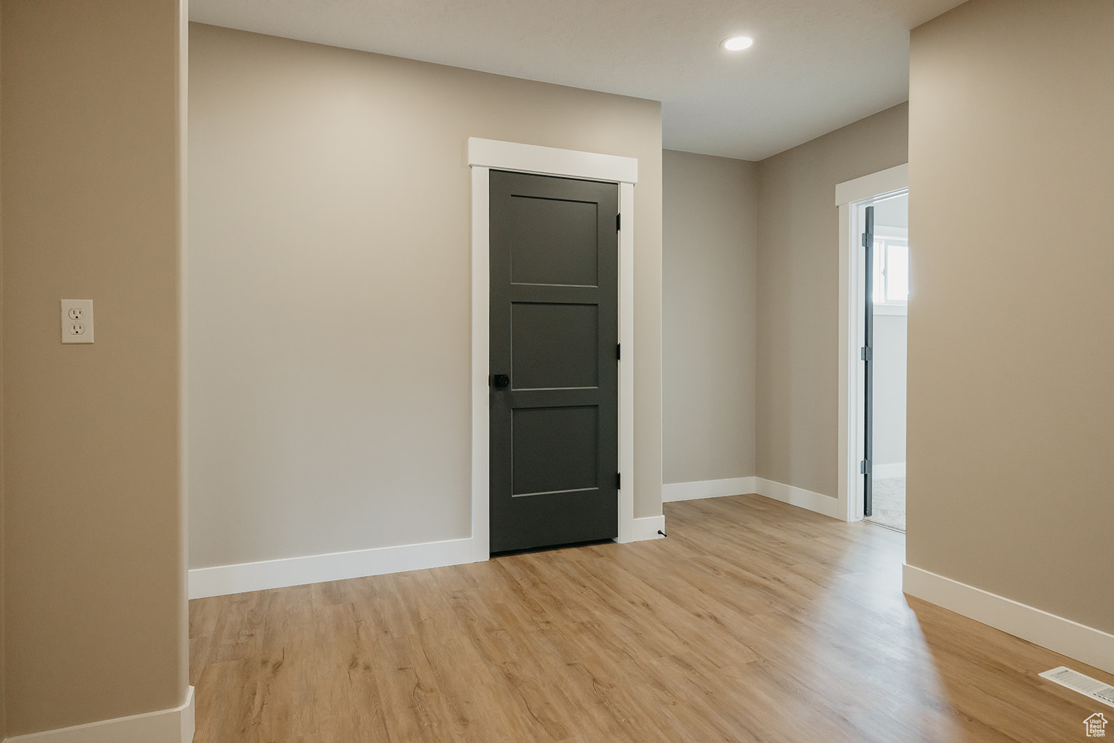 JORDAN MEADOW ESTATES - Residential