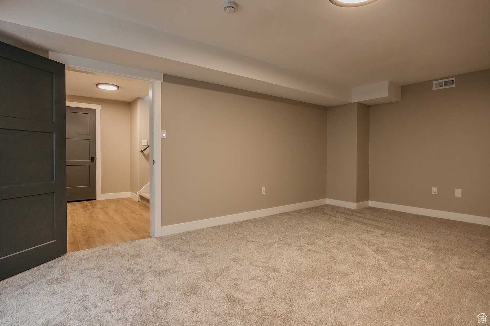 JORDAN MEADOW ESTATES - Residential