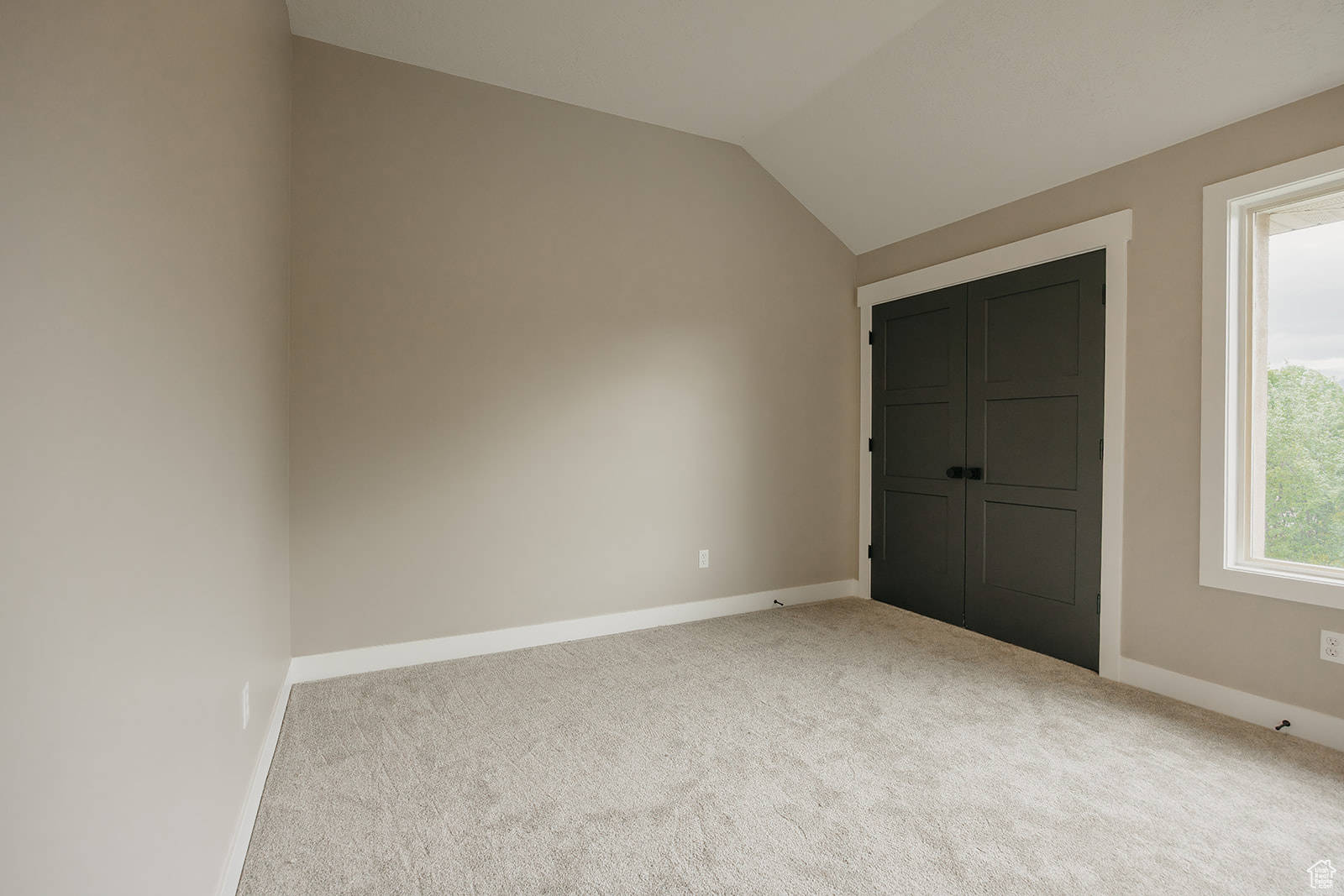 JORDAN MEADOW ESTATES - Residential