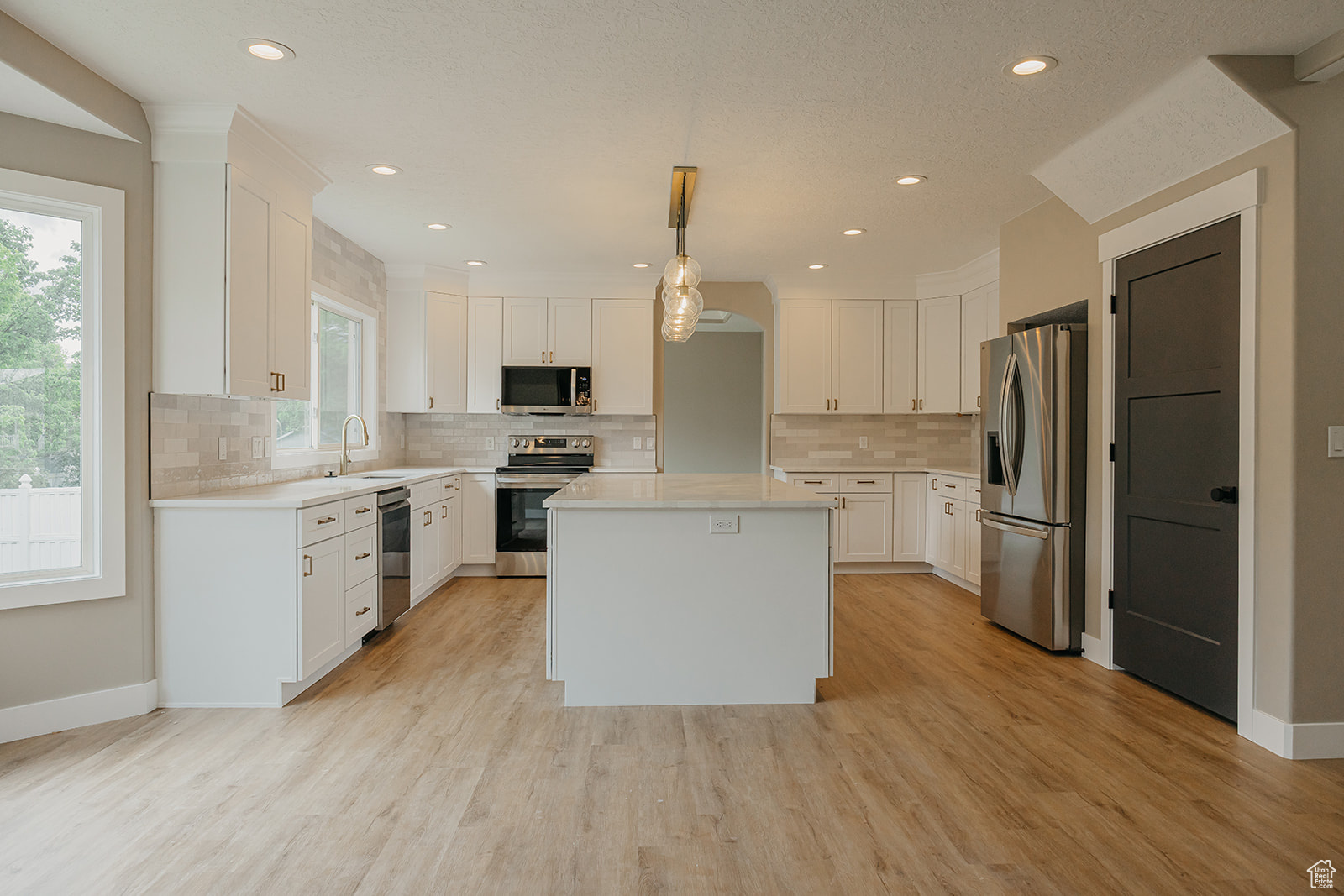 JORDAN MEADOW ESTATES - Residential
