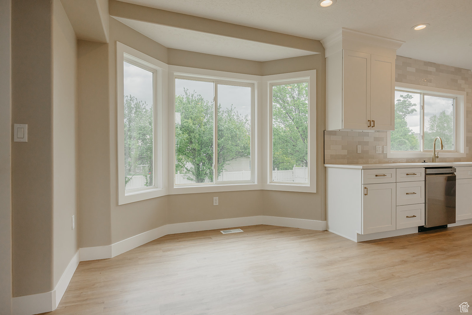 JORDAN MEADOW ESTATES - Residential