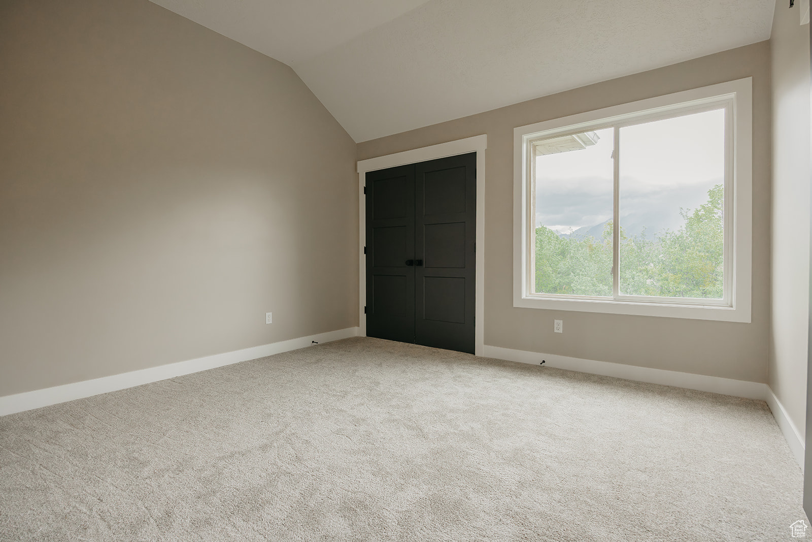 JORDAN MEADOW ESTATES - Residential
