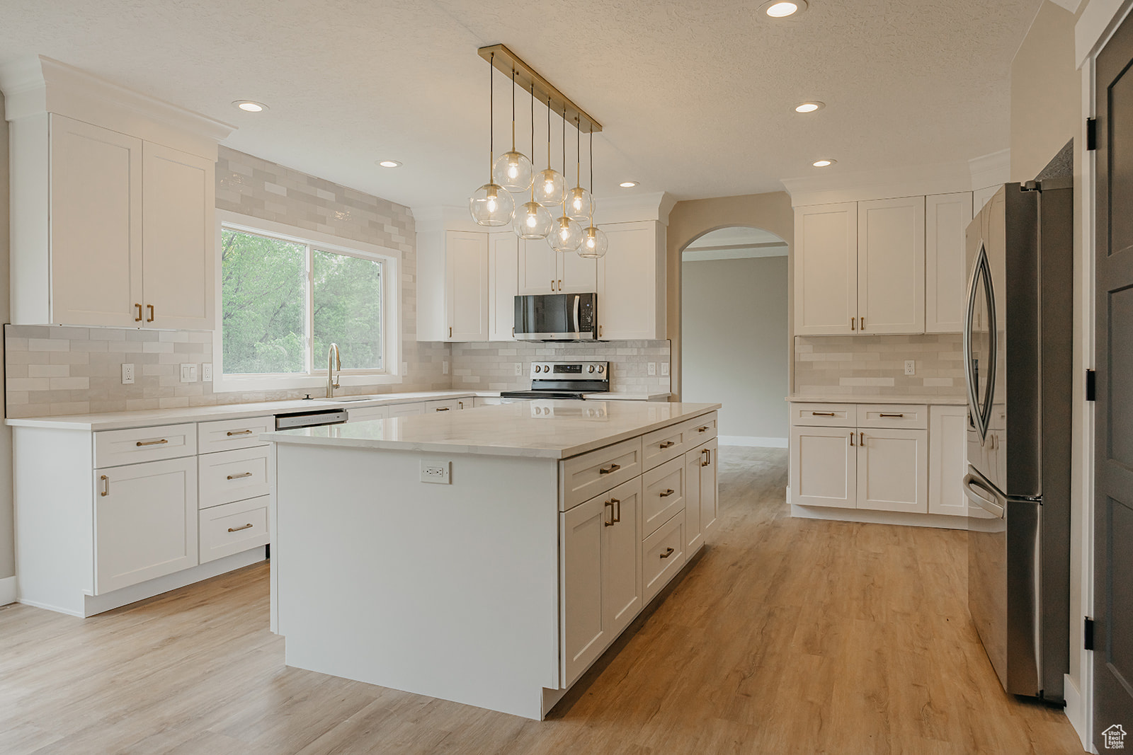 JORDAN MEADOW ESTATES - Residential