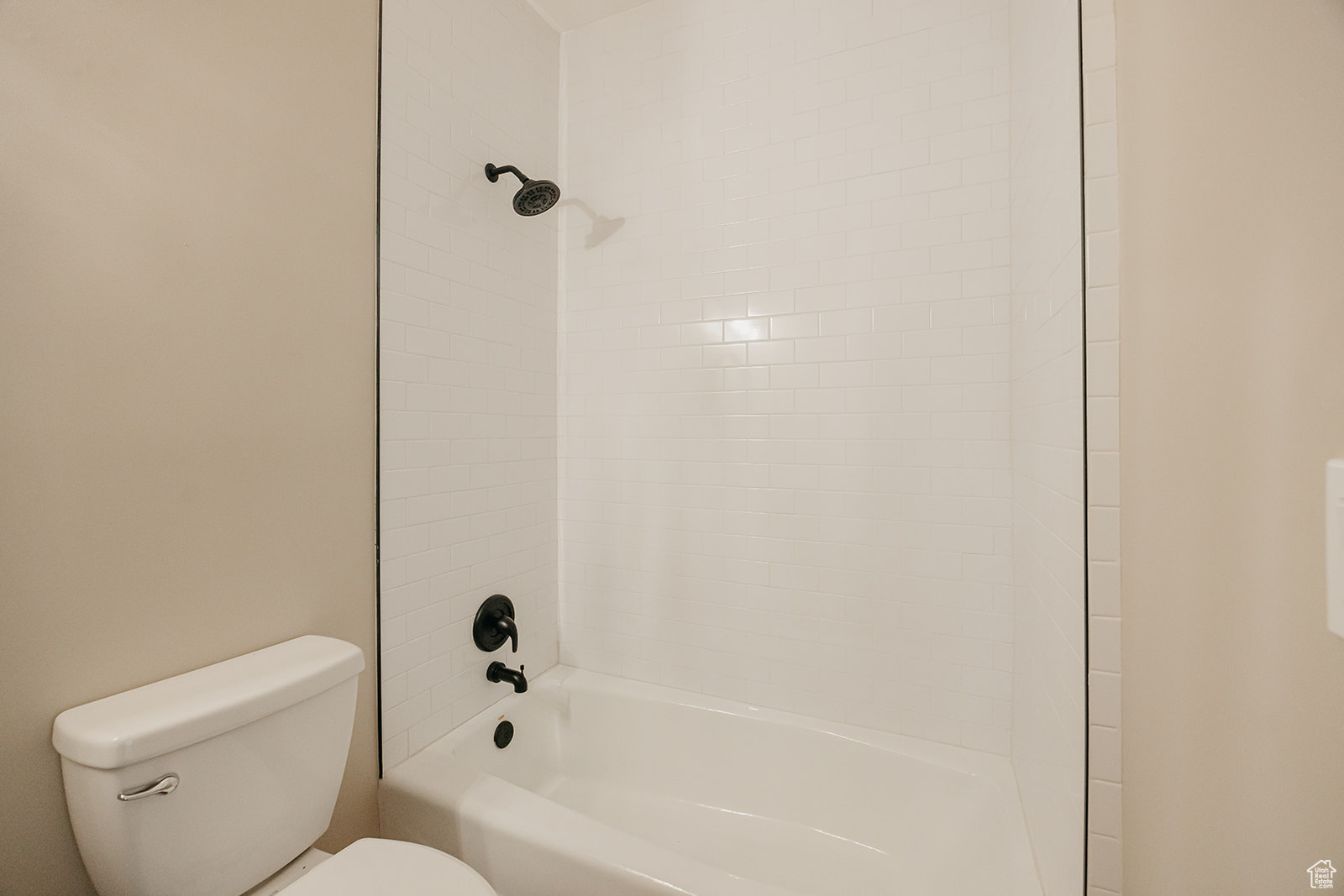 JORDAN MEADOW ESTATES - Residential