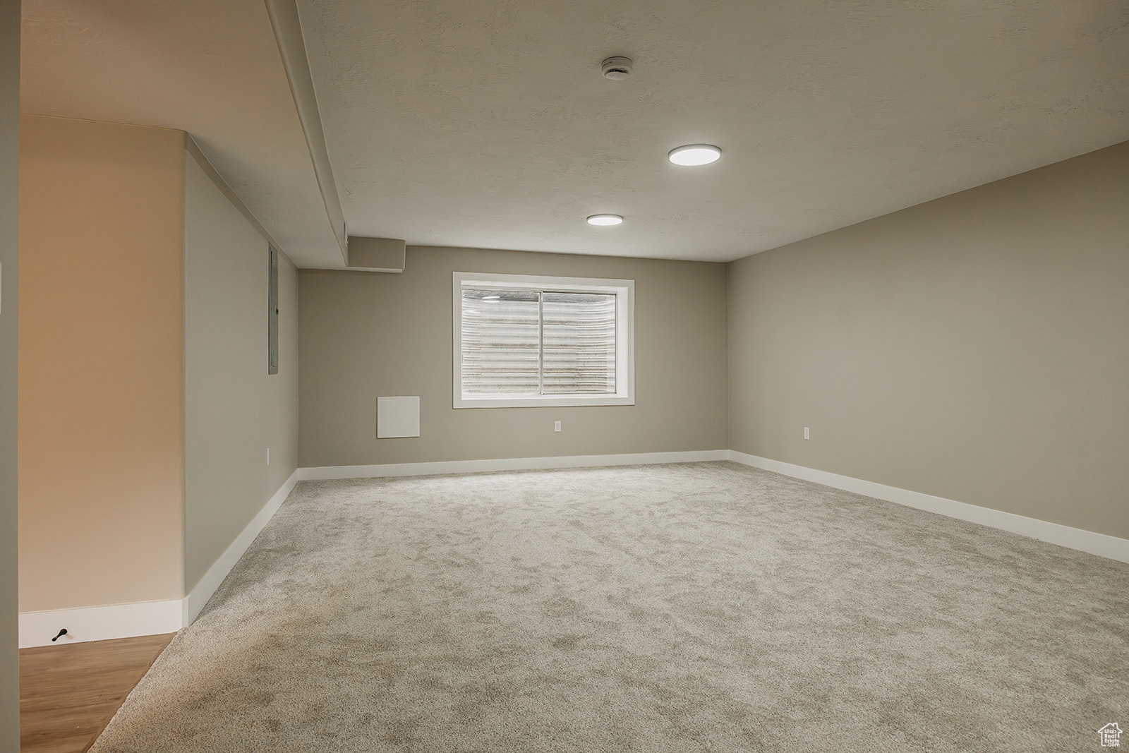 JORDAN MEADOW ESTATES - Residential