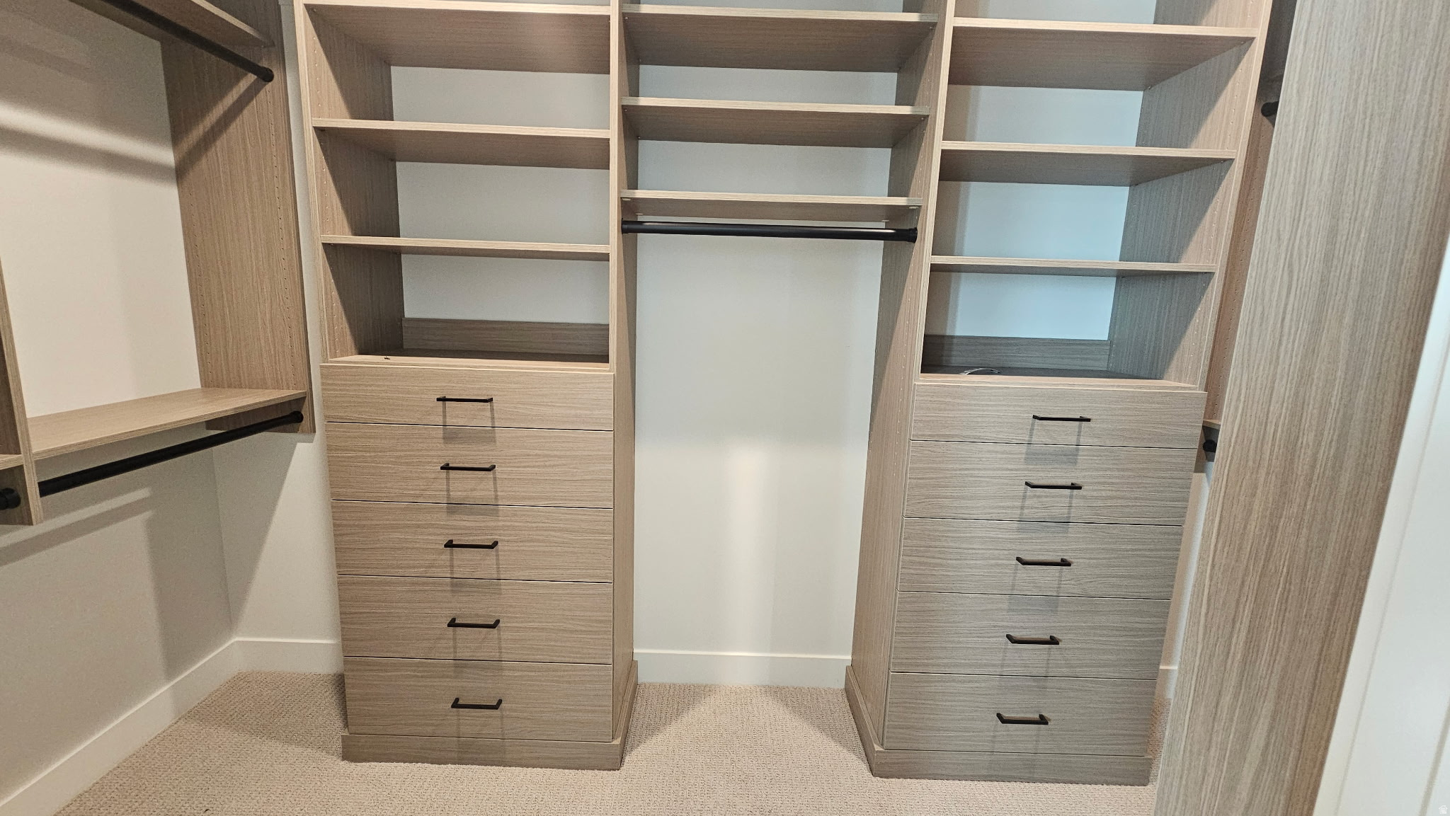 BLOSSOM HILL - Residential