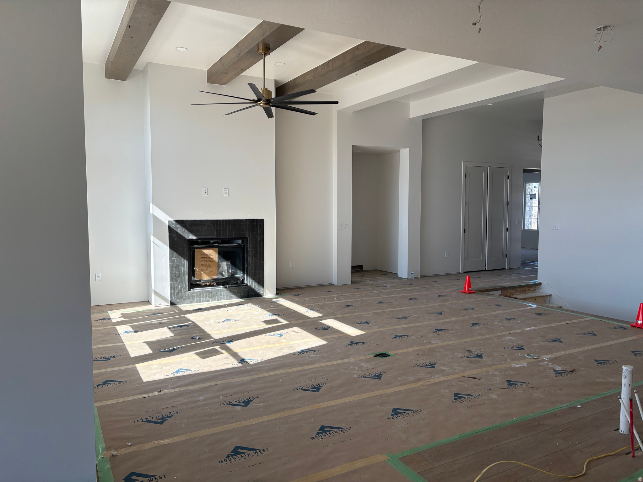 BLOSSOM HILL - Residential