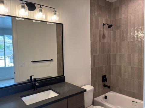 Tiny photo for 1082 E 110 S, Pleasant Grove, UT 84062 (MLS # 2131309)