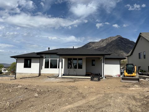 Tiny photo for 1082 E 110 S, Pleasant Grove, UT 84062 (MLS # 2131309)