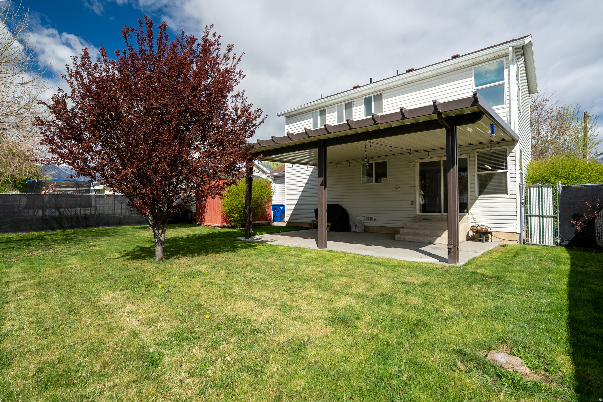 WEST OAKS - Residential