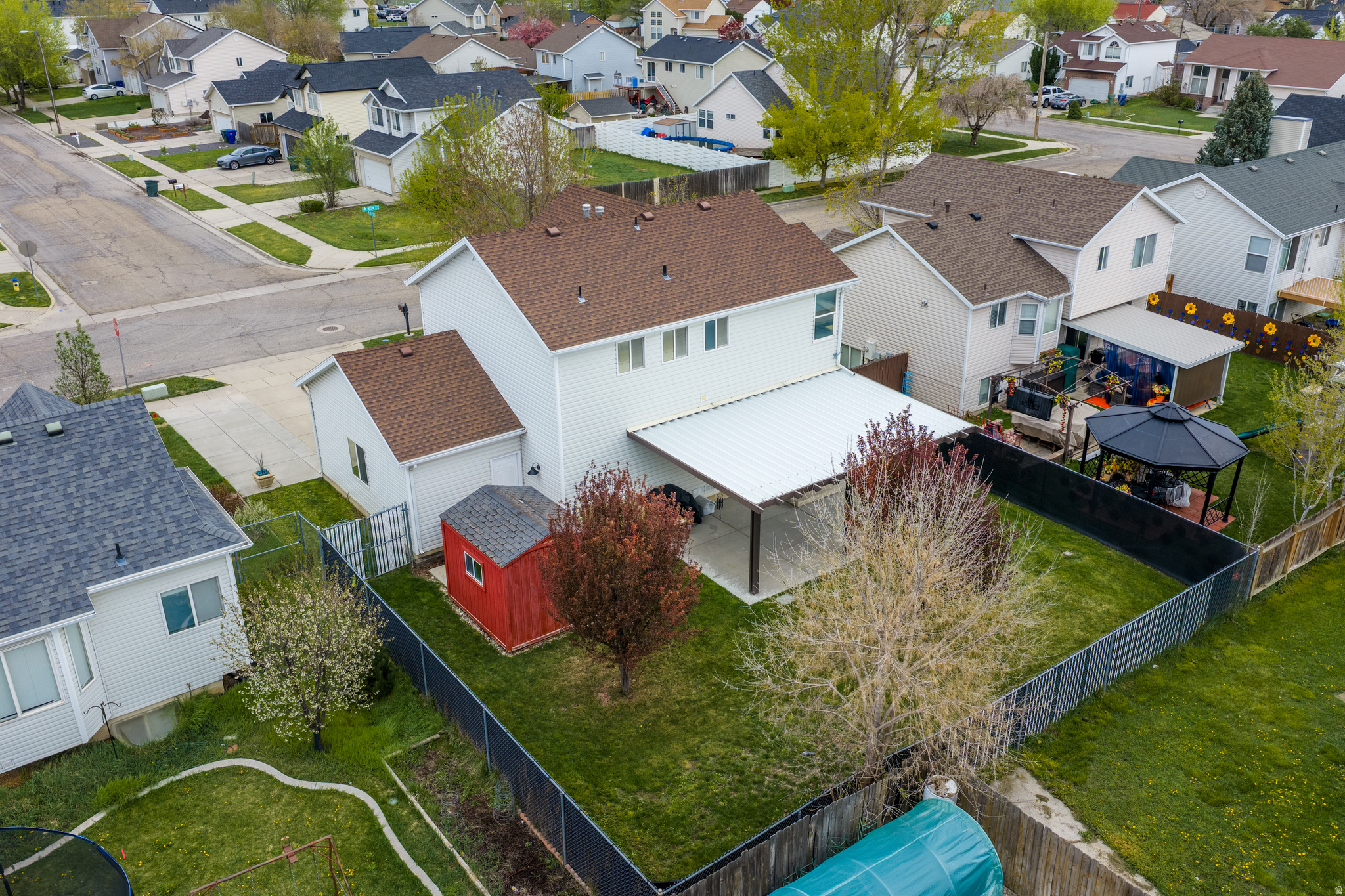 WEST OAKS - Residential