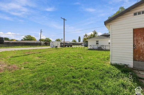 Tiny photo for 246 S 1000 E, Clearfield, UT 84015 (MLS # 2193779)