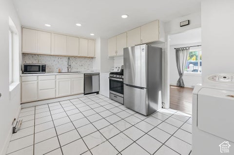 Tiny photo for 246 S 1000 E, Clearfield, UT 84015 (MLS # 2193779)
