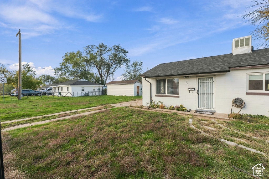 Photo of 246 S 1000 E, Clearfield, UT 84015 (MLS # 2193779)