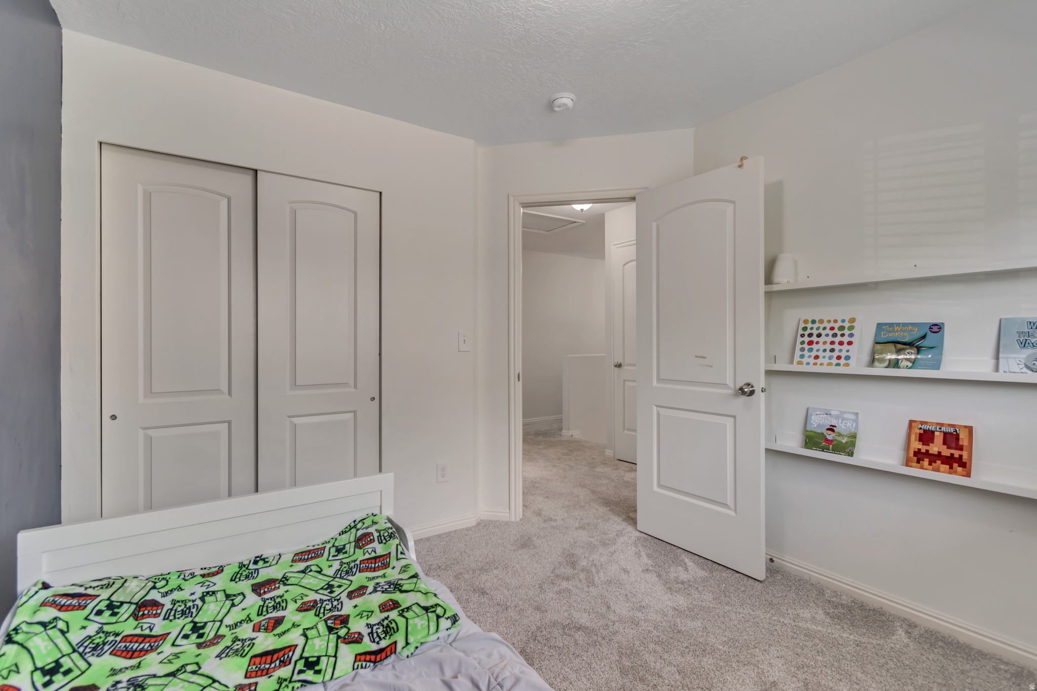 HIDDEN CANYON PHASE 1 - Residential