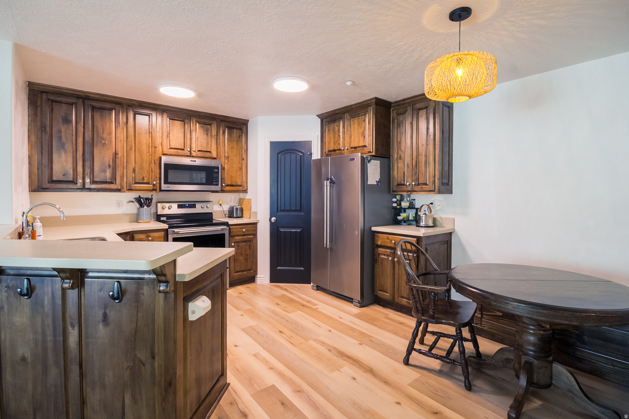 SILVER PINES CONDOMUNIUMS - Residential